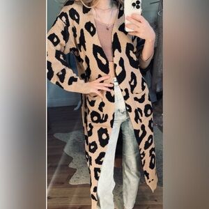 Trendy Leopard Duster